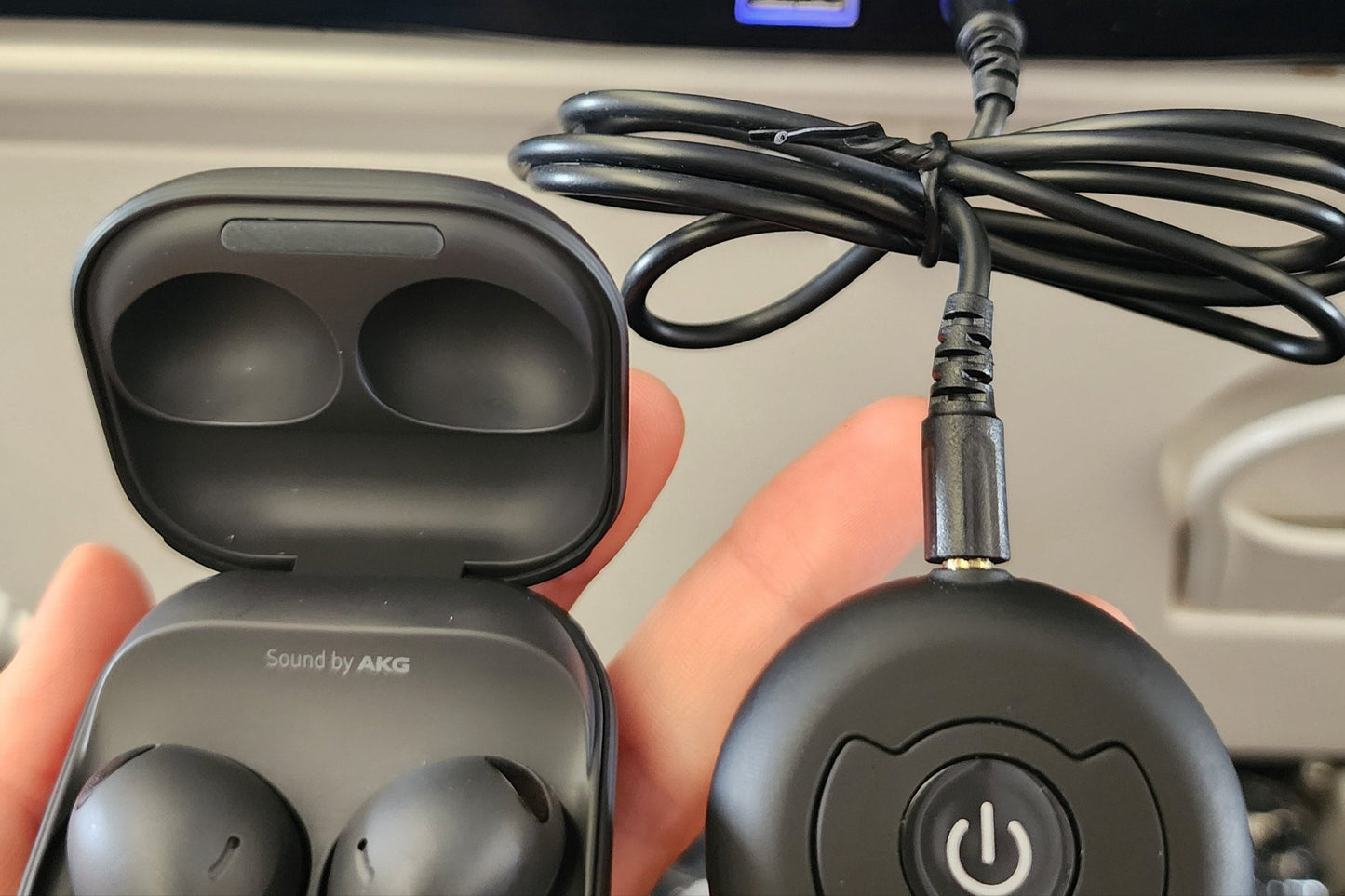 The Bridge - Bluetooth Transmitter Multi-Point